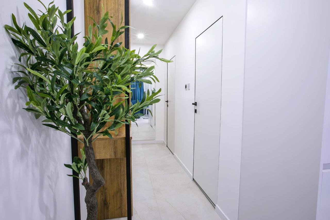 South Place Apartments Санданський Екстер'єр фото